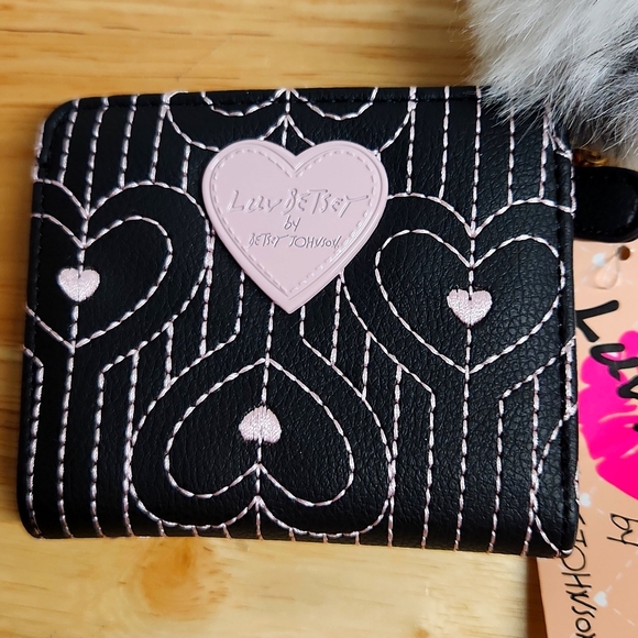 Betsey Johnson Black and Pink Heart Wallet 4 X 3 1/2 IncheS - Picture 2 of 9